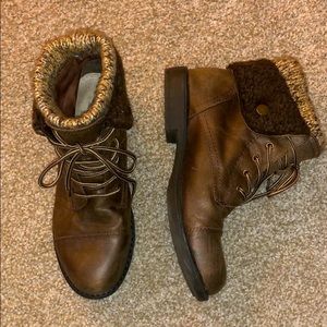 Brown Combat Boots by White Mountain - size 8.5